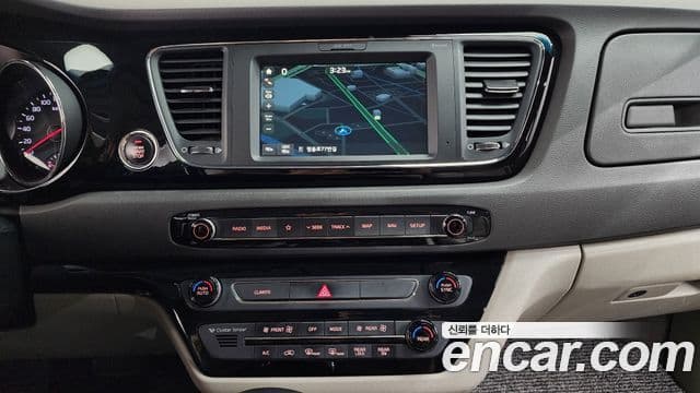 Kia All New Carnival Prestige, 2018 15