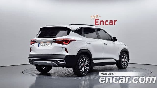 Kia Seltos Signature, 2023 2