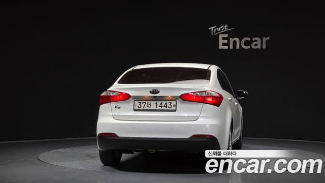 Kia K3 Trendy, 2015 4