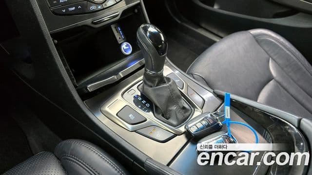 Hyundai Grandeur HG Modern, 2014 9