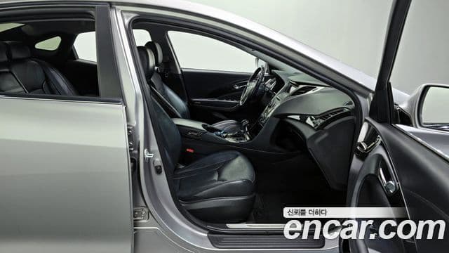 Hyundai Grandeur HG Modern, 2014 10