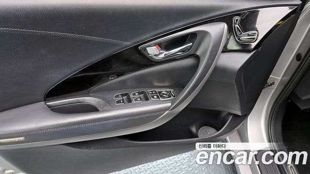 Hyundai Grandeur HG Modern, 2014 18