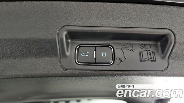 Ford Explorer 6세대 3.0 Platinum 4WD, 2021 18