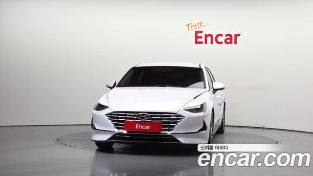 Hyundai Sonata гибрид (DN8) Premium Plus, 2022 3