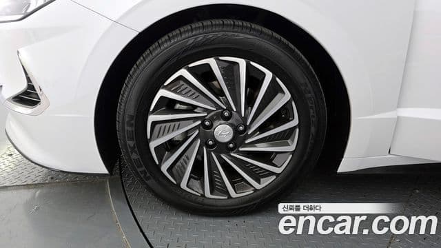 Hyundai Sonata гибрид (DN8) Premium Plus, 2022 все фото