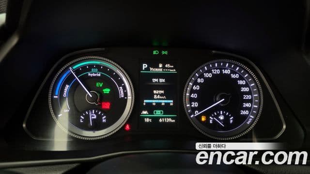 Hyundai Sonata гибрид (DN8) Premium Plus, 2022 8