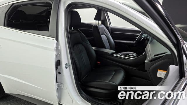 Hyundai Sonata гибрид (DN8) Premium Plus, 2022 12