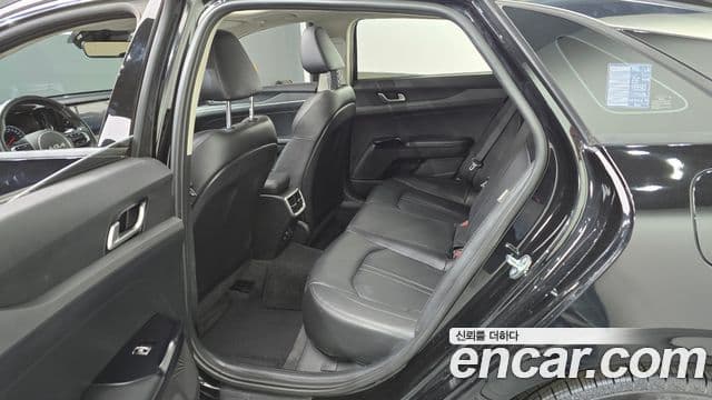 Kia K5 3세대 Standard, 2022 11