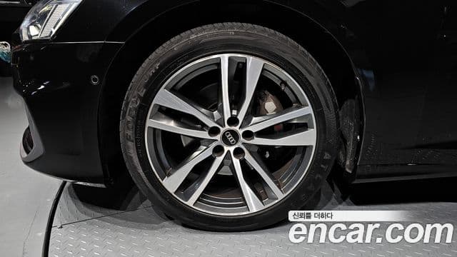 Audi A6 (C8) Premium, 2022 все фото