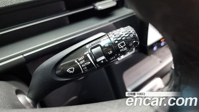 Hyundai Staria Modern, 2025 17