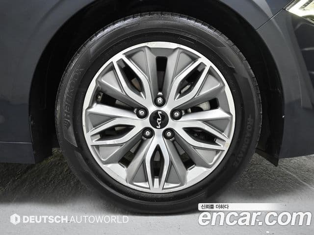 Kia K5 гибрид 3세대 Prestige, 2022 все фото