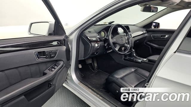 Mercedes-Benz E-класс W212 Avantgarde, 2010 12