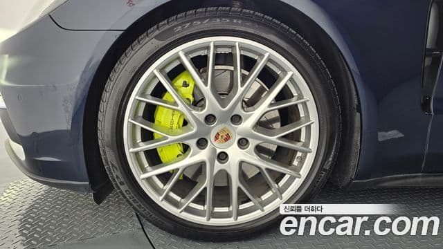 Porsche Panamera (971) 2.9 AWD E-гибрид, 2018 все фото