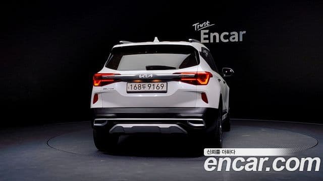 Kia Seltos Signature, 2022 4