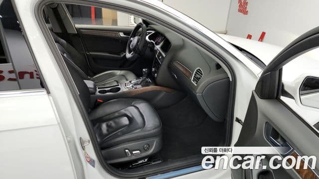 Audi New A4 B8, 2016 12