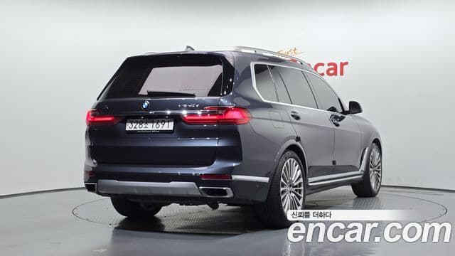BMW X7 (G07) xDrive 40d Design Pure Excellence 7인승, 2022 2
