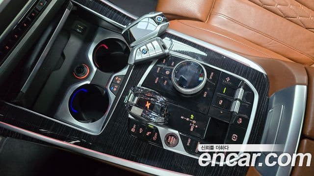 BMW X7 (G07) xDrive 40i M Sport 6인승, 2022 9