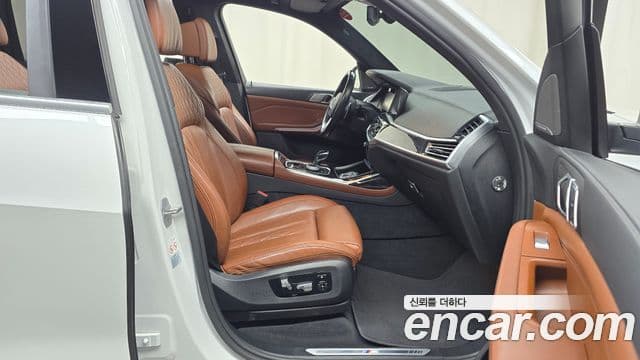 BMW X7 (G07) xDrive 40i M Sport 6인승, 2022 10