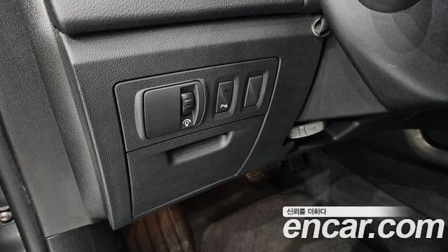 Renault Korea(Samsung) SM7 Nova LPLI 2.0 LPe для людей с инвалидностью, 2016 15