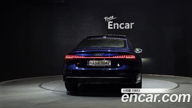 Audi S7 (4K), 2021 4