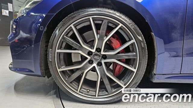 Audi S7 (4K), 2021 все фото