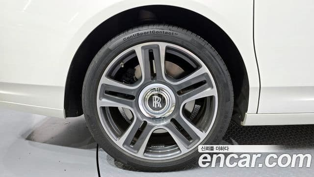 Rolls-Royce 고스트, 2020 все фото