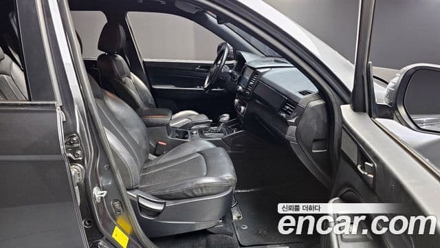 KG모빌리티(SsangYong) Rexton Sport 칸 Prestige Special (5-Link), 2021 11