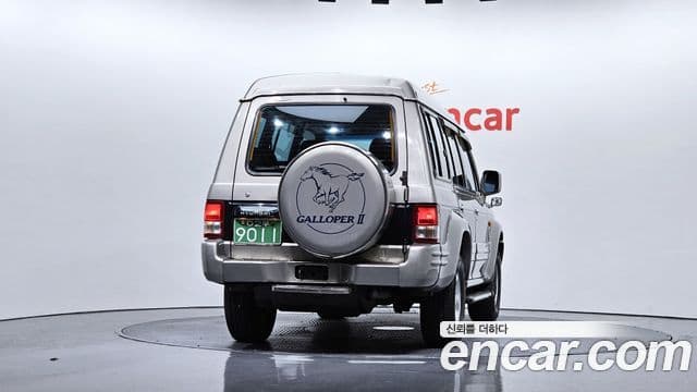 Hyundai 갤로퍼 2 9인승 V6 LPG, 1998 4