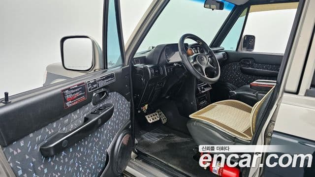 Hyundai 갤로퍼 2 9인승 V6 LPG, 1998 11