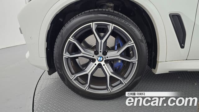 BMW X5 (G05) xDrive 40i M Sport, 2020 все фото