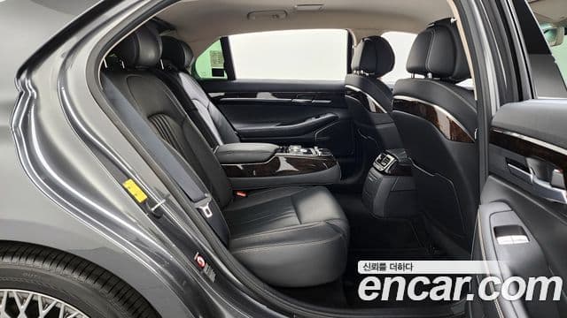 Genesis G90 Premium Luxury, 2020 12