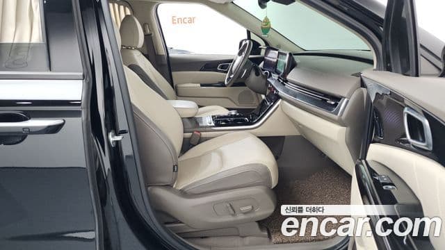 Kia Carnival 4세대 Signature, 2023 11