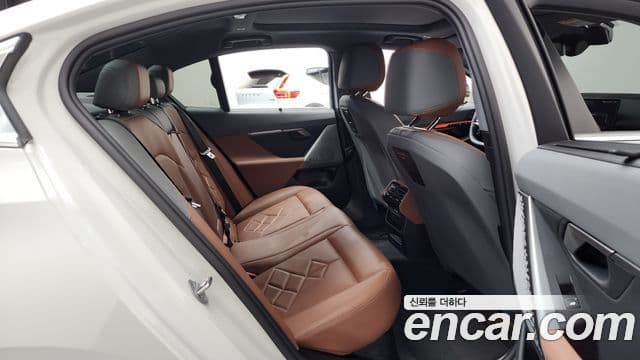 BMW 5시리즈 (G60), 2024 12