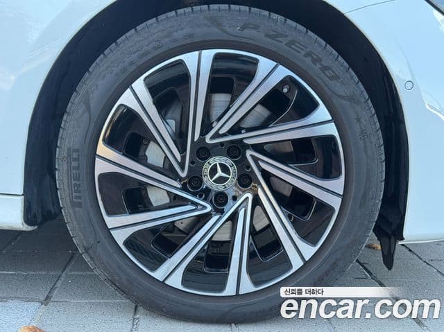 Mercedes-Benz E-класс W214 Exclusive, 2025 все фото