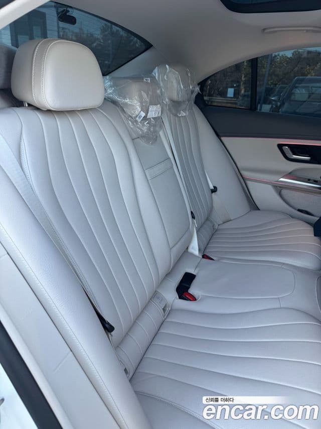 Mercedes-Benz E-класс W214 Exclusive, 2025 11