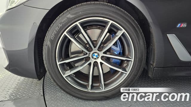 BMW 5시리즈 (G30) 520i M Sport, 2021 все фото