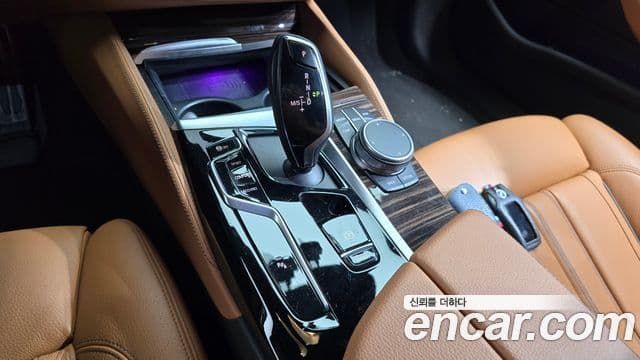 BMW 5시리즈 (G30) 520i M Sport, 2021 9