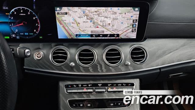 Mercedes-Benz E-класс W213 AMG Line, 2023 14