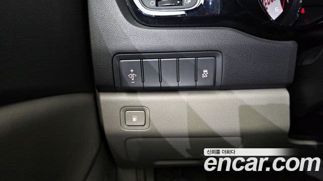 Kia All New Carnival Prestige, 2017 12