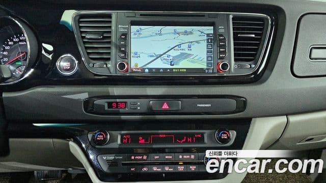 Kia All New Carnival Prestige, 2017 15