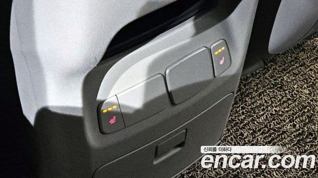 Kia All New Carnival Prestige, 2017 19