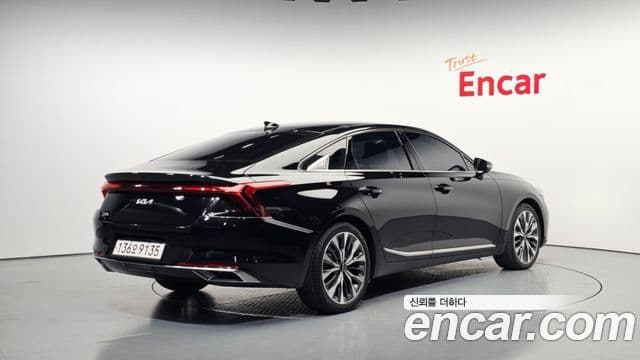 Kia K8 Signature, 2023 2