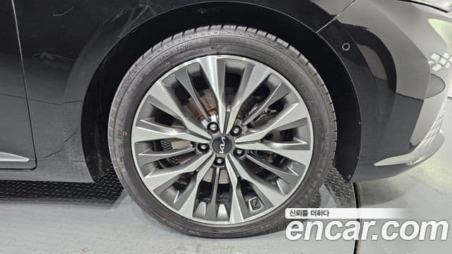 Kia K8 Signature, 2023 все фото