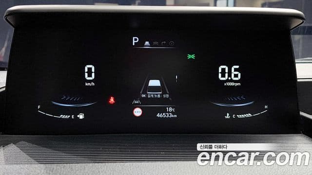 Hyundai Staria Modern, 2023 8