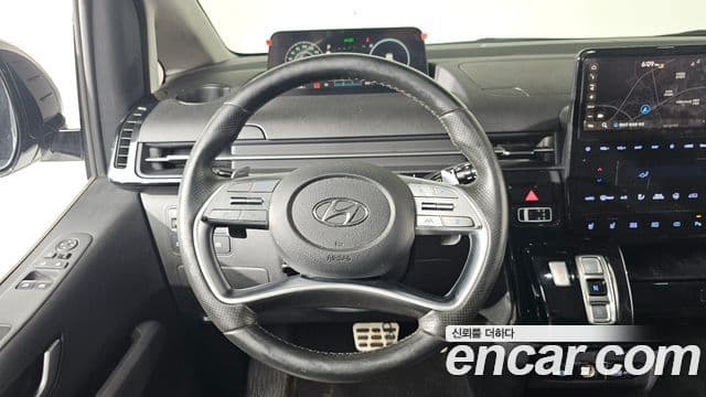 Hyundai Staria Inspiration, 2022 13