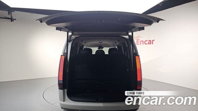 Hyundai Staria Inspiration, 2022 20