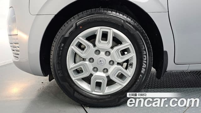 Hyundai Staria Modern, 2023 все фото