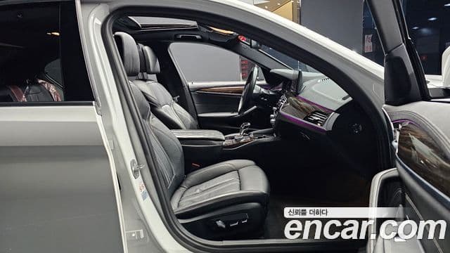 BMW 5시리즈 (G30) 520i M Sport, 2022 10