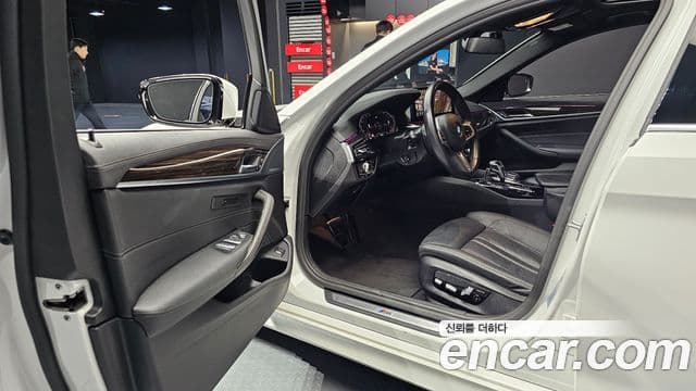 BMW 5시리즈 (G30) 520i M Sport, 2022 11