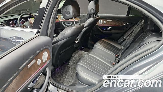 Mercedes-Benz E-класс W213 Exclusive, 2019 12